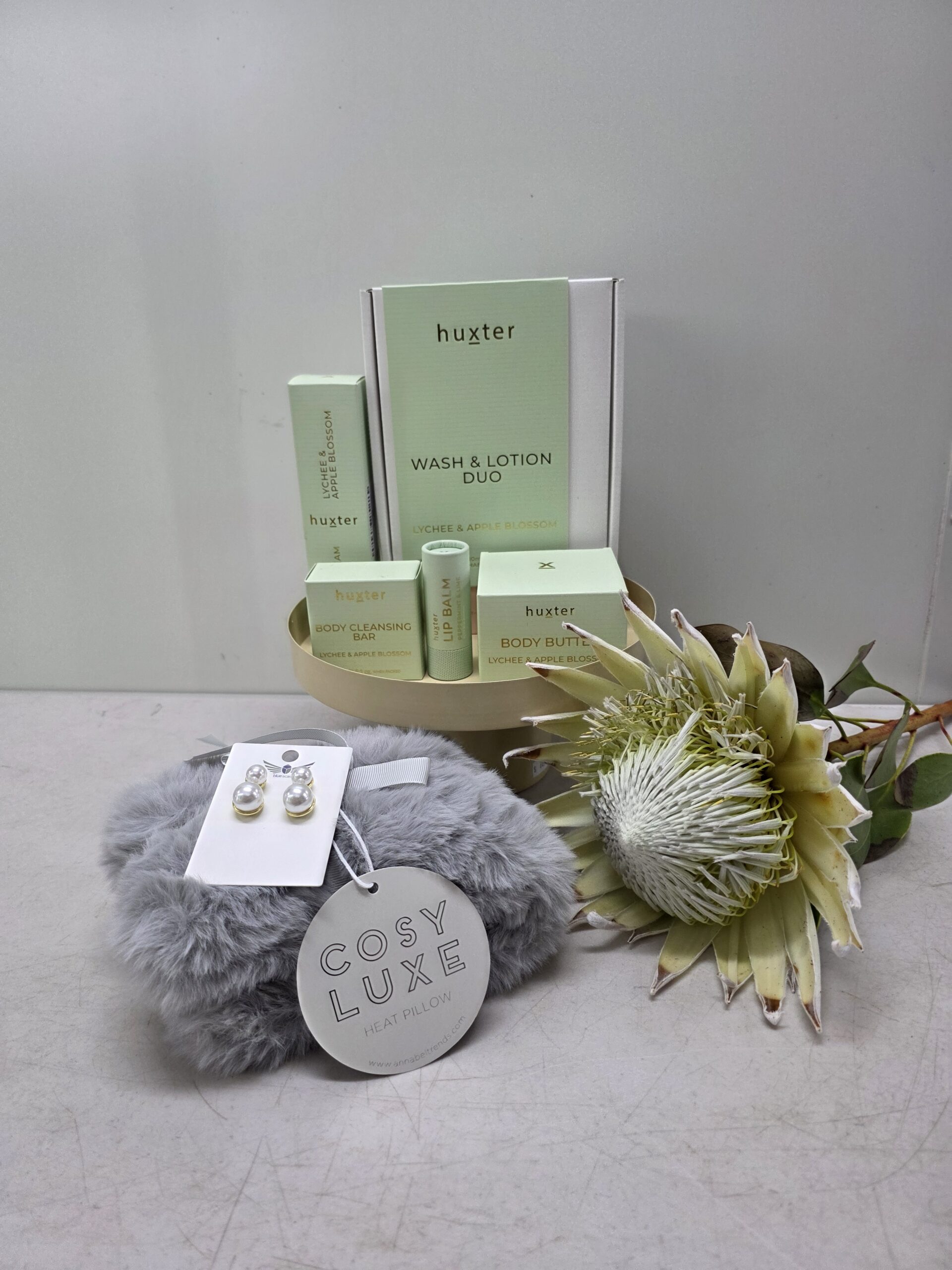 The Huxter Lychee & Apple Blossom Pamper Hamper