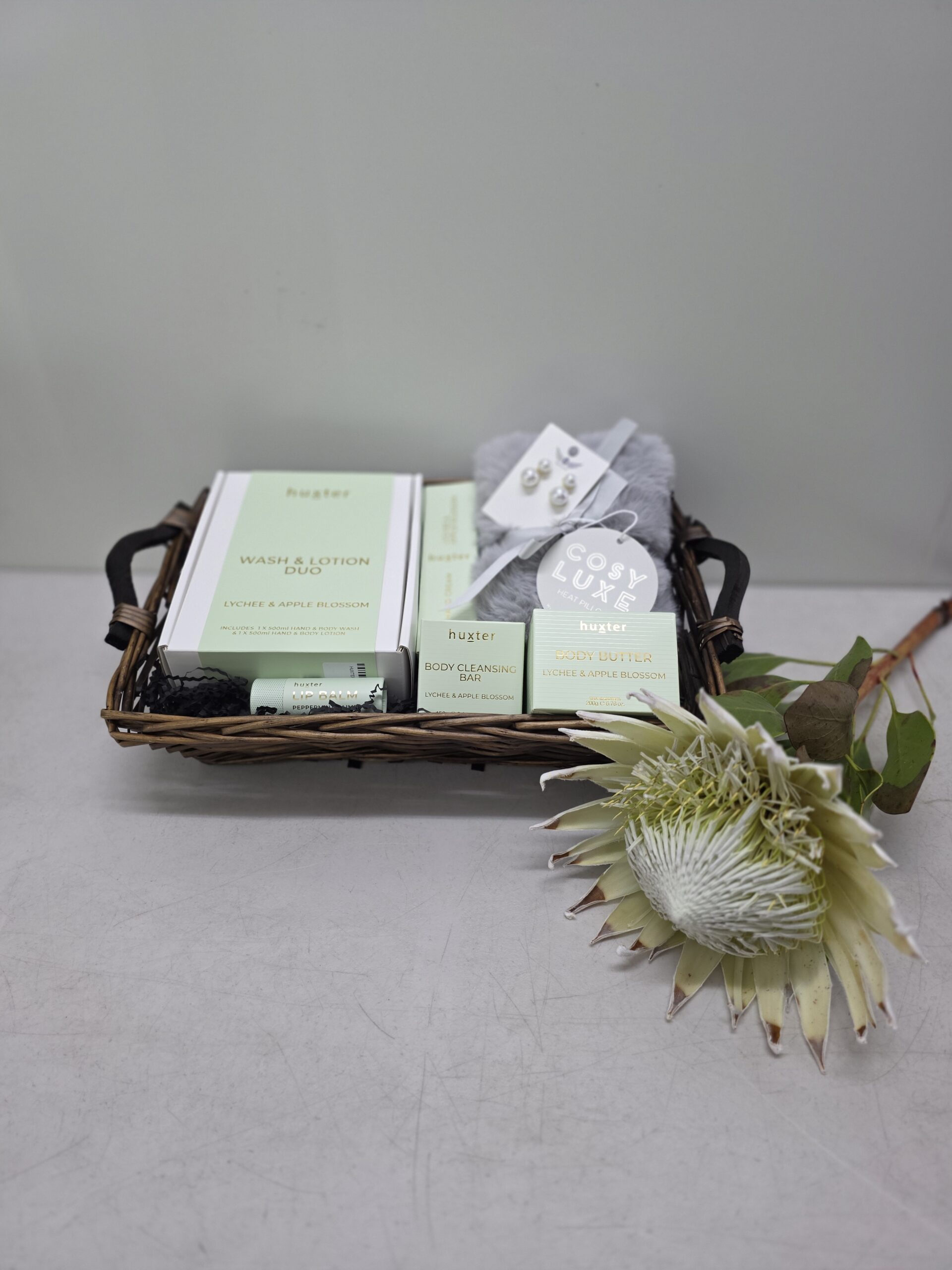 The Huxter Lychee & Apple Blossom Pamper Hamper - Image 2